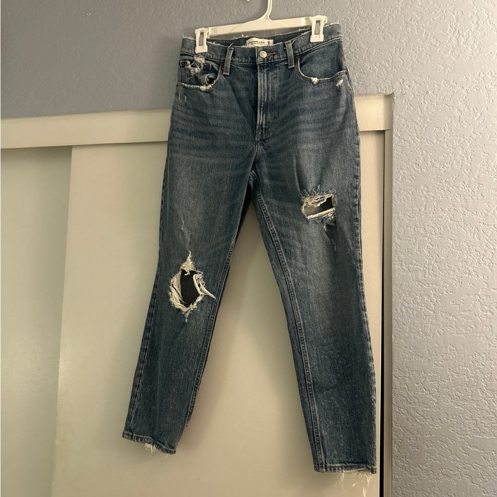 Abercrombie and Fitch High Rise Mom Jeans